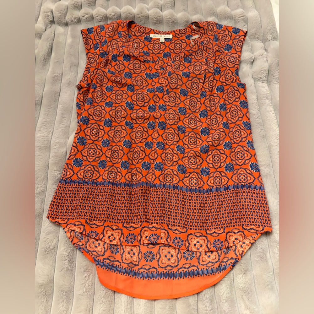 Daniel Rainn Orange Floral Print Sleeveless Blouse